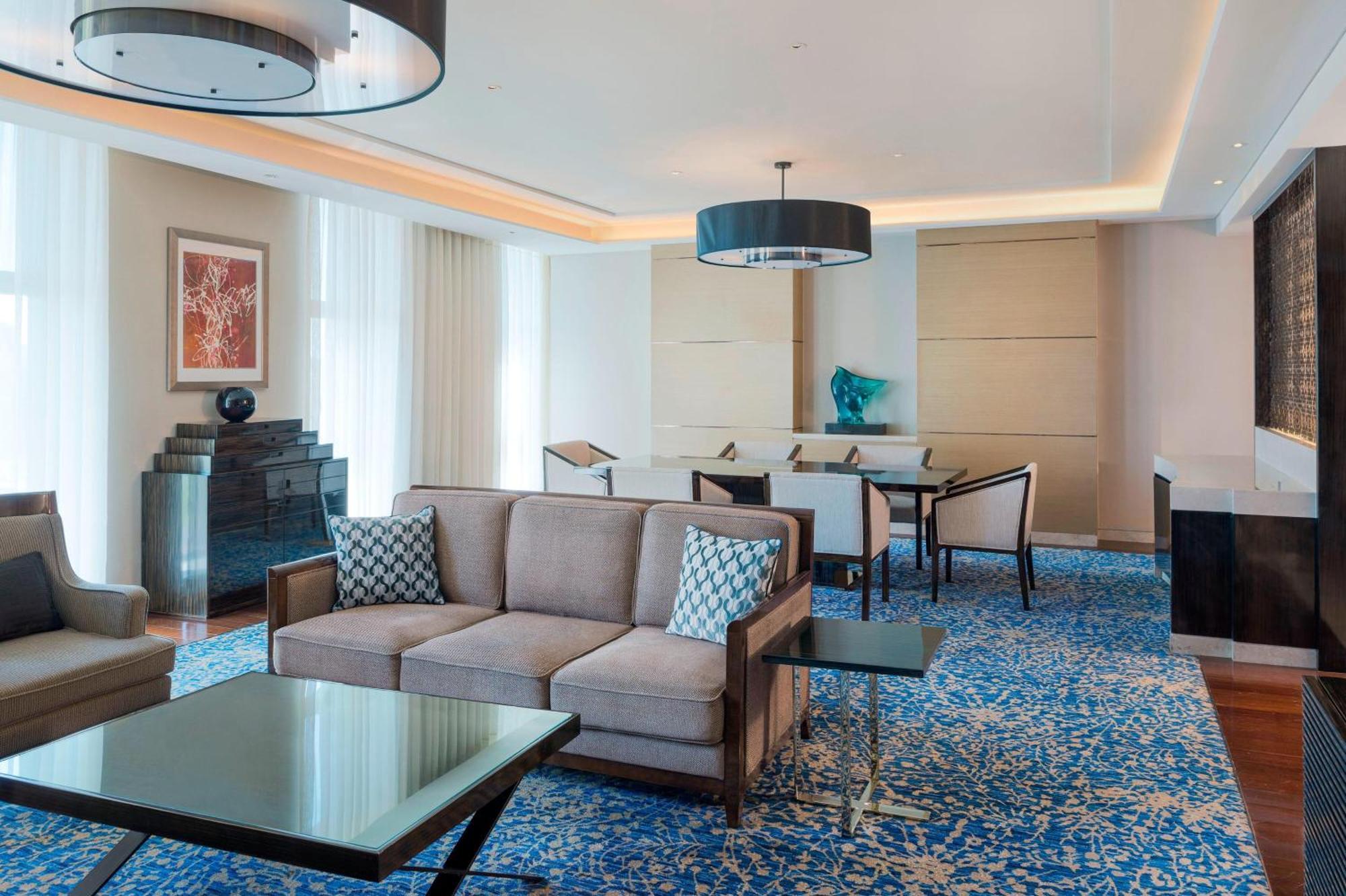 Sheraton Changchun Jingyuetan Hotel Exterior foto